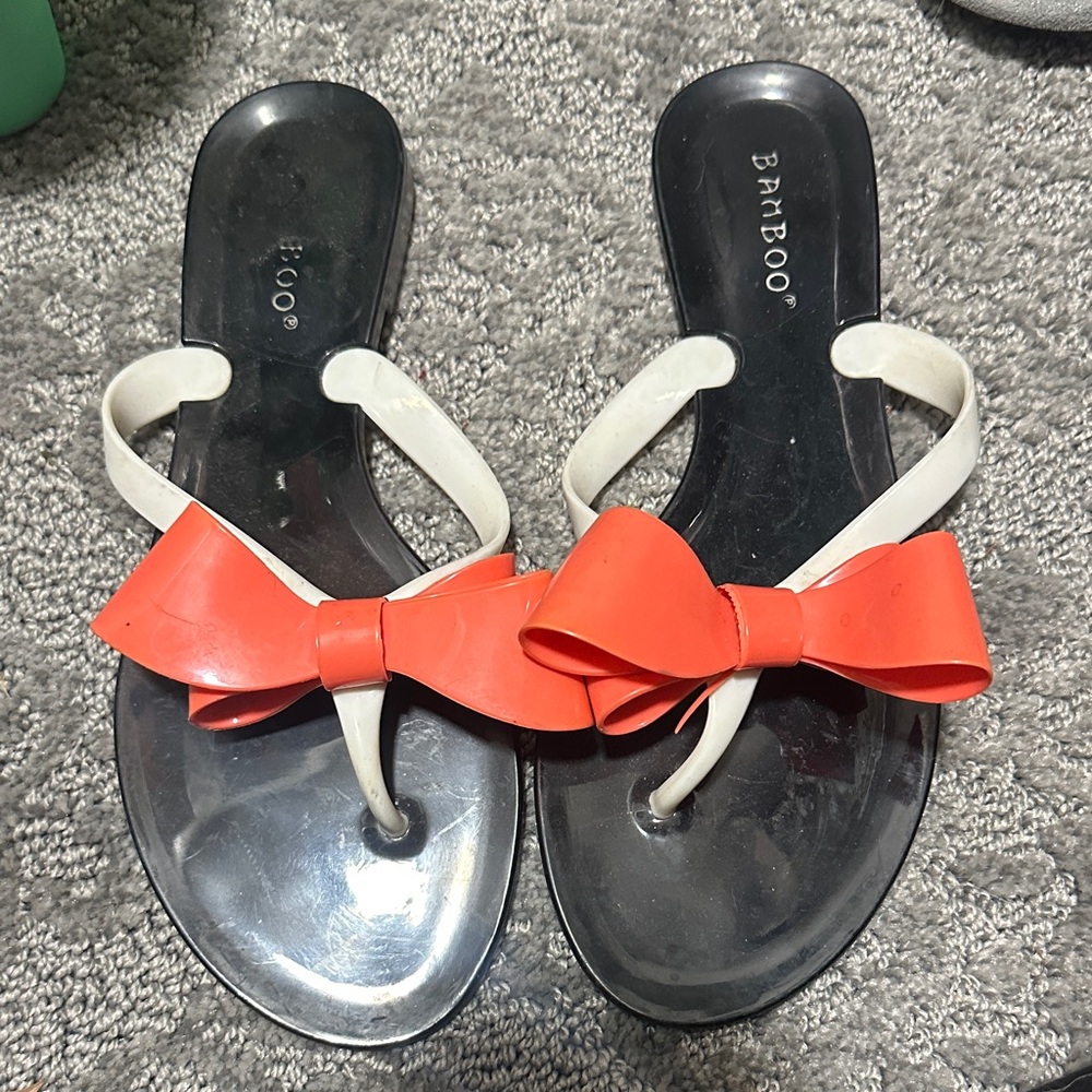 Bamboo Black and Orange/Pink Bow Sandals